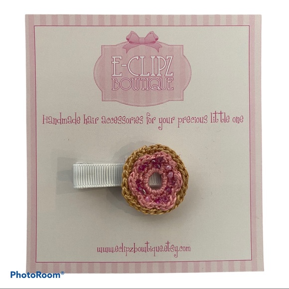 NEW HANDMADE CROCHET DONUT 🍩🍩🍩🍩 HAIR CLIP - Picture 3 of 4